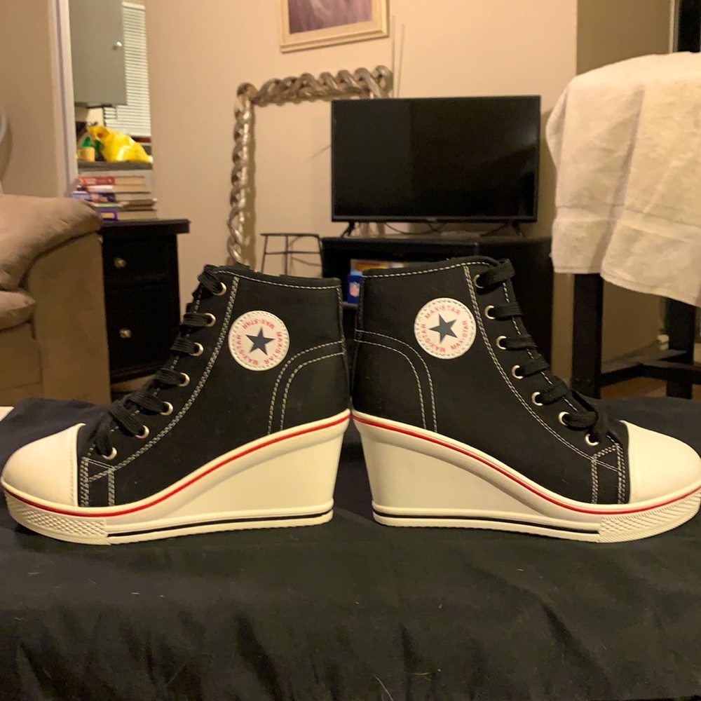 Platform hi-tops, sz 6.5